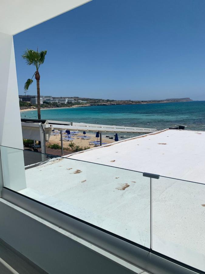Karousos Beach Rooms Agia Napa Exterior foto